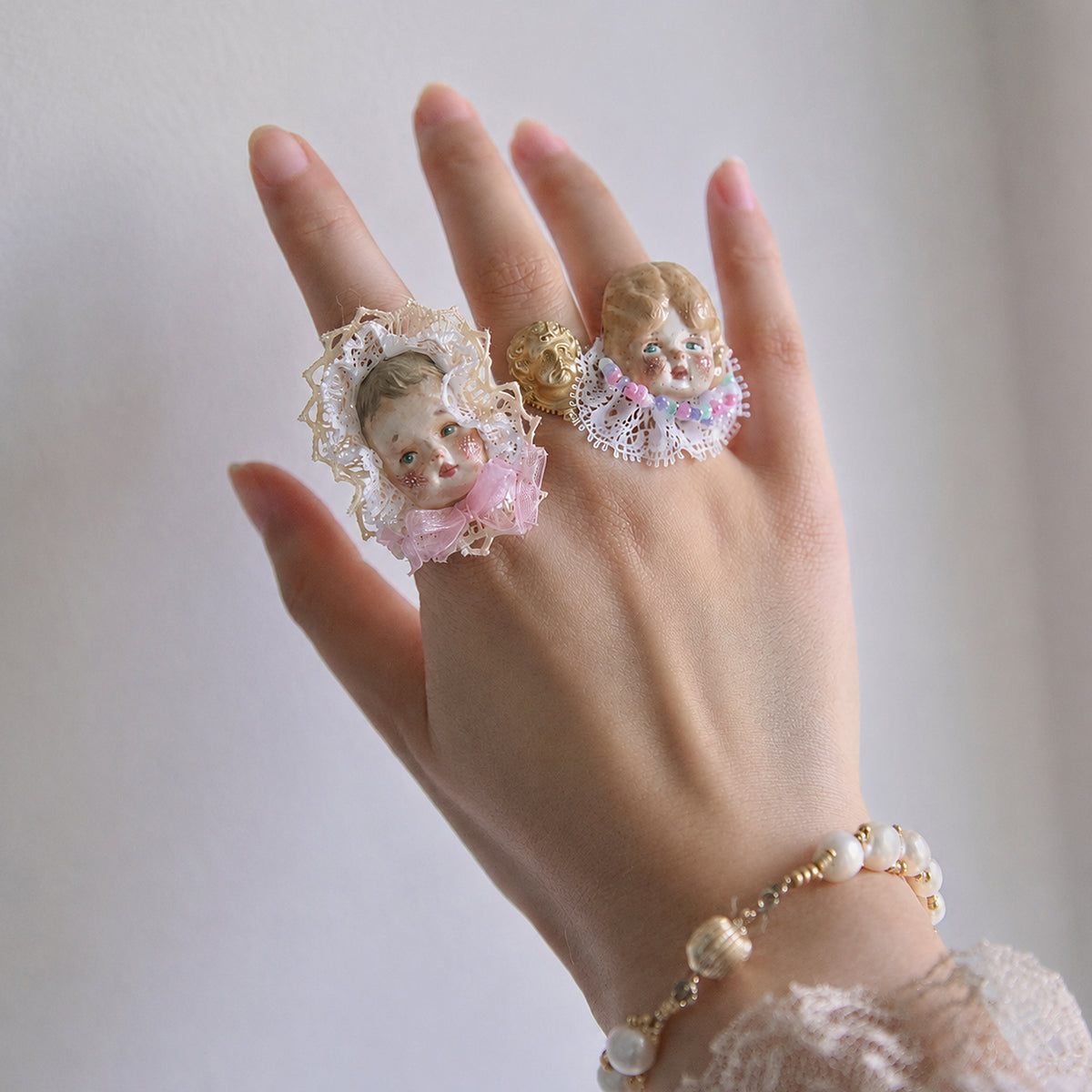 Giant Baby & Pumpkin Head Doll Ring